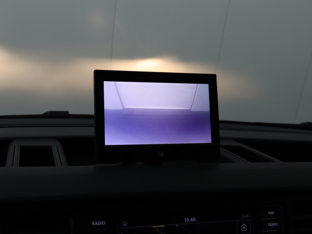 Volkswagen Crafter 2.0TDI 177PK Bakwagen+Laadklep | Dubbellucht | 3500Kg Trekhaak | Navigatie | Camera | Zijdeur 19