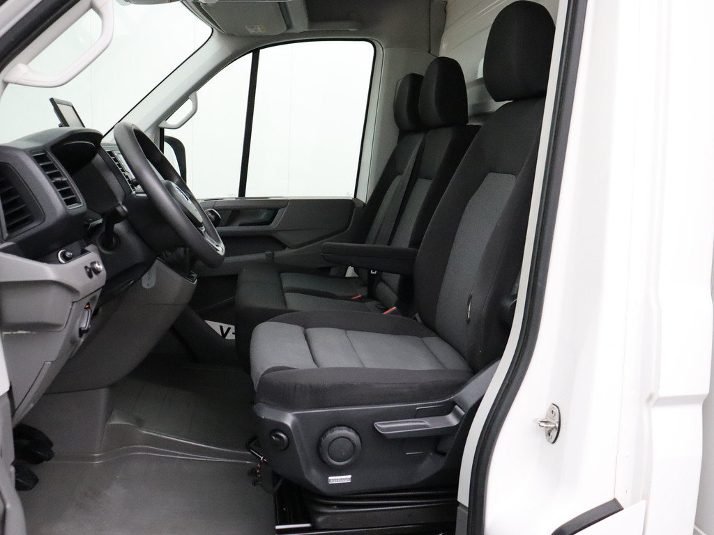 Volkswagen Crafter 2.0TDI 177PK Bakwagen+Laadklep | Dubbellucht | 3500Kg Trekhaak | Navigatie | Camera | Zijdeur 20