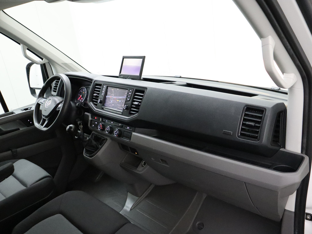 Volkswagen Crafter 2.0TDI 177PK Bakwagen+Laadklep | Dubbellucht | 3500Kg Trekhaak | Navigatie | Camera | Zijdeur 21