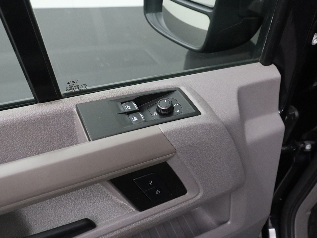 Volkswagen Crafter 2.0TDI 177PK DSG Automaat L3H3 | Navigatie | Camera | Airco | Cruise | Betimmering | 3-Persoons 8