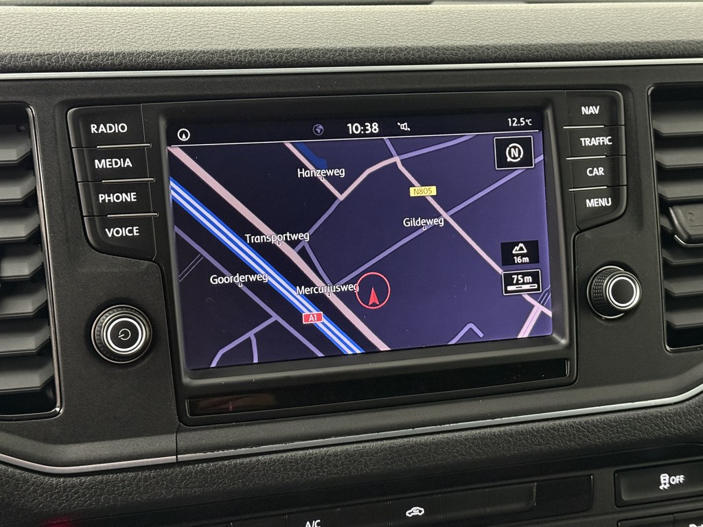 Volkswagen Crafter 2.0TDI 177PK L3H3 | Led | Leder | Navigatie | Camera | 3-Persoons | Airco | Cruise 19