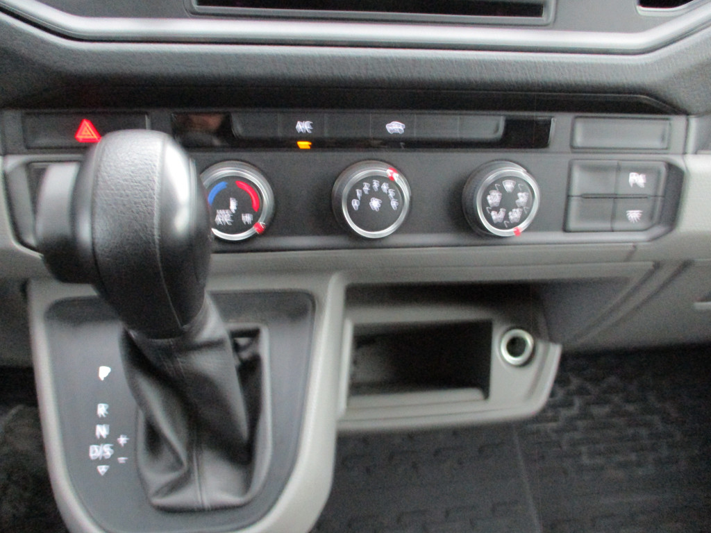 Volkswagen Crafter 2.0 TDI 177 PK L4H3 Automaat Navi Dubbele Schuifdeur 11