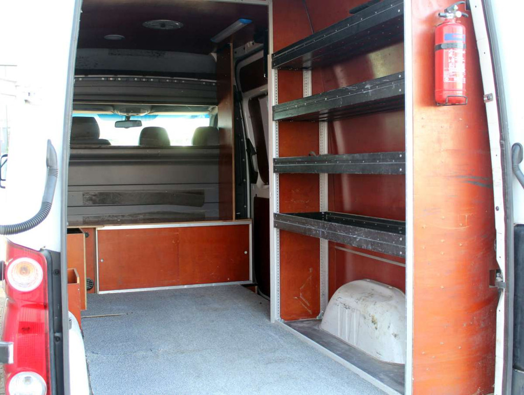 Volkswagen Crafter 2.0 TDI L2H2 Trekhaak/Cam/Omvormer 8