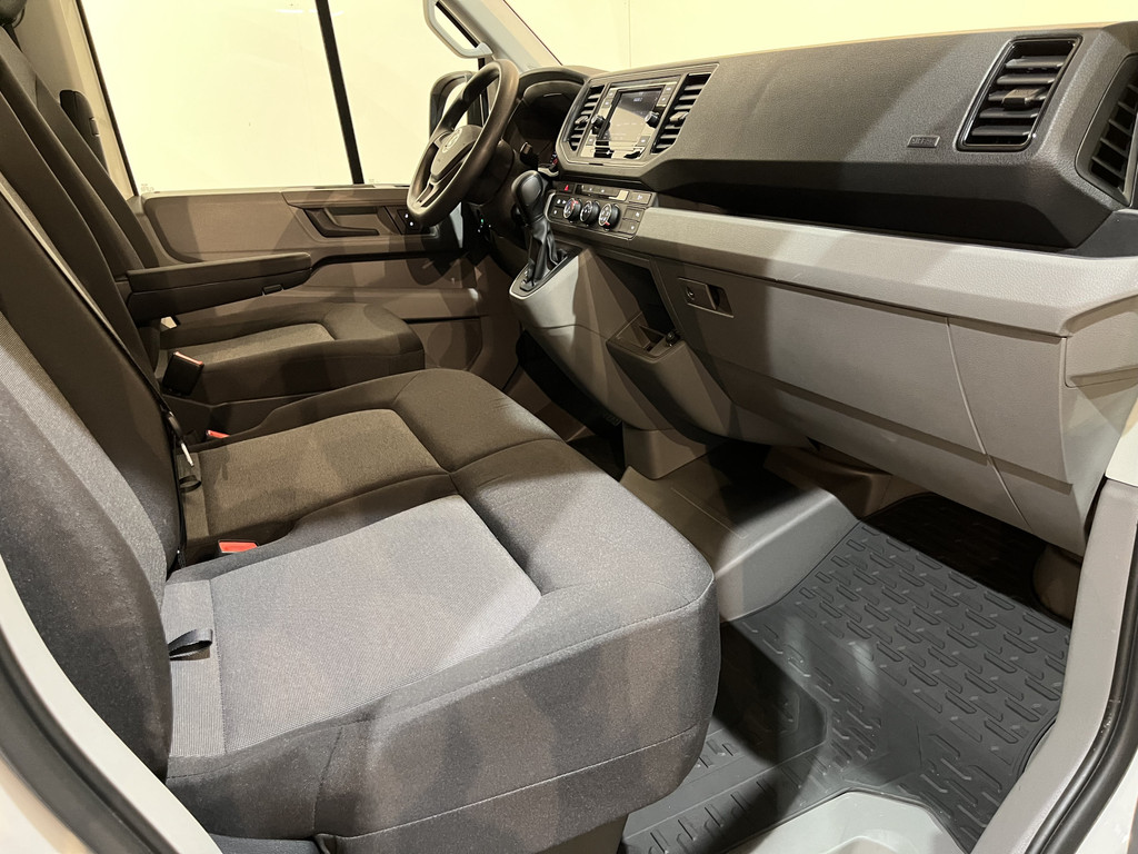 Volkswagen Crafter 2.0 TDI L3H2 140 PK DSG Automaat / Euro 6 / Airco / Cruise Control / Camera / CarPlay / 3-Zits / 18.500 KM !! 20