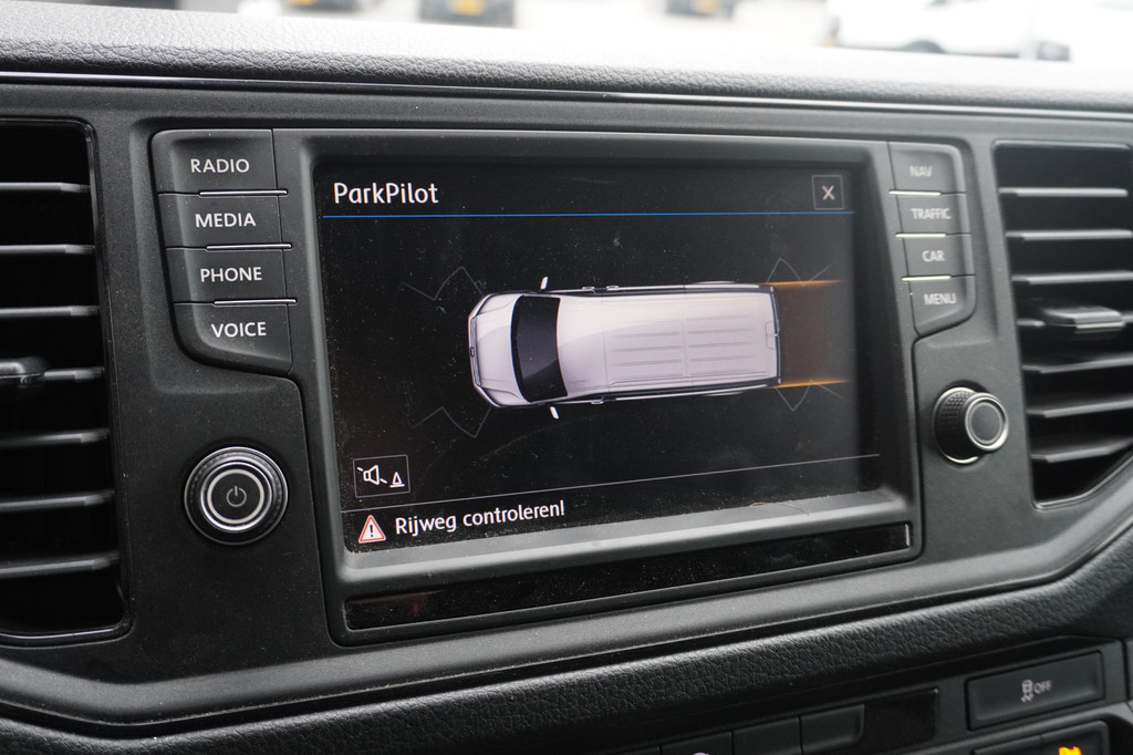 Volkswagen Crafter 2.0 TDI L3H3 EURO 6 - Airco - Navi - Cruise - ⬠21.950,- Excl. 14