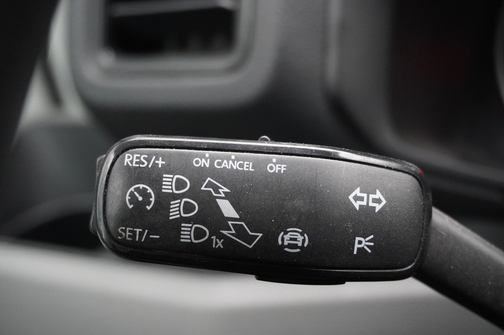 Volkswagen Crafter 2.0 TDI L3H3 EURO 6 - Airco - Navi - Cruise - ⬠21.950,- Excl. 16