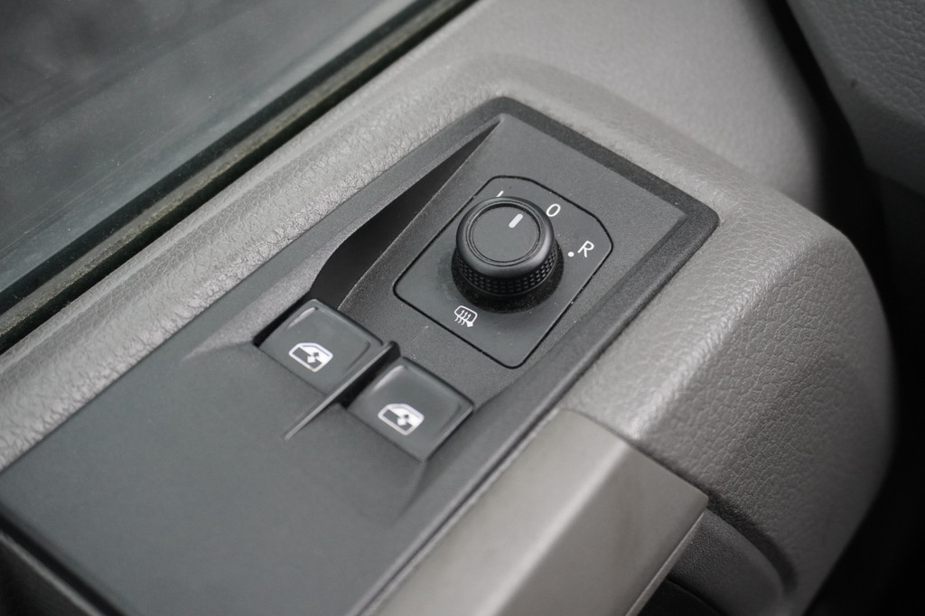 Volkswagen Crafter 2.0 TDI L3H3 EURO 6 - Airco - Navi - Cruise - ⬠21.950,- Excl. 18