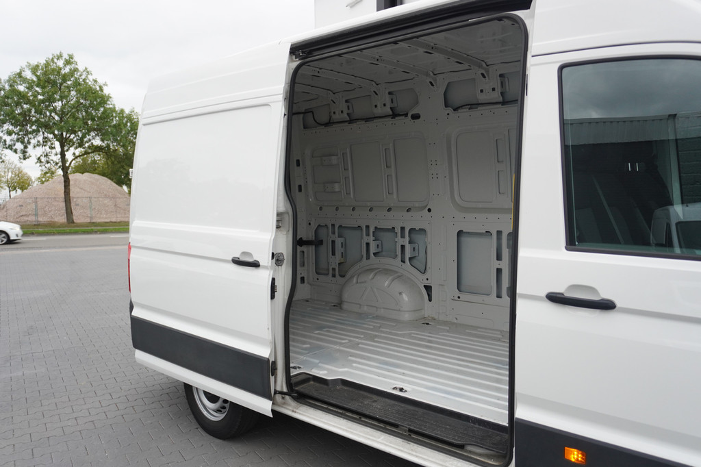 Volkswagen Crafter 2.0 TDI L3H3 EURO 6 - Airco - Navi - Cruise - ⬠21.950,- Excl. 9