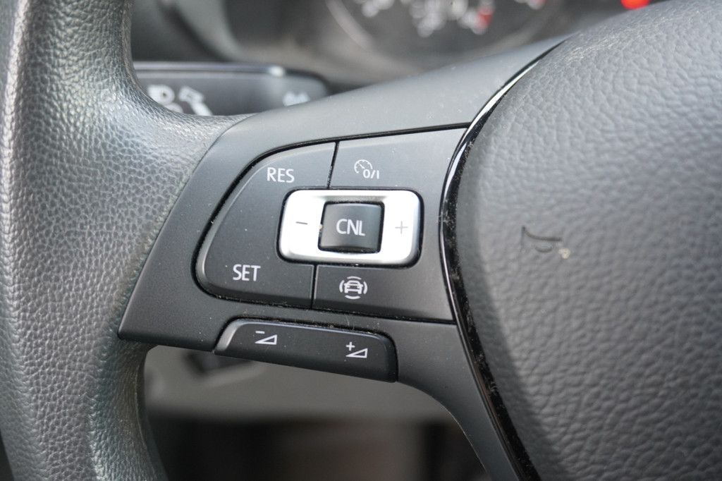 Volkswagen Crafter 2.0 TDI L3H3 EURO 6 - Airco - Navi - Cruise - PDC - ⬠16.900,- Excl. 16