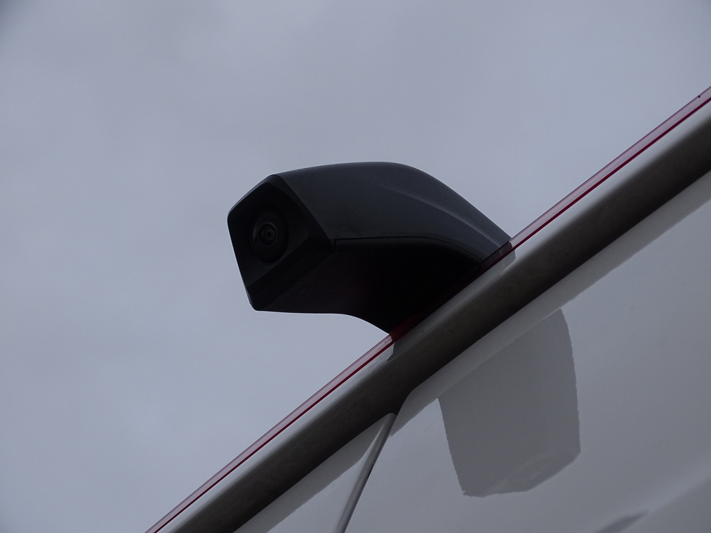 Volkswagen Crafter 2.0 TDI L3H3 Exclusive Highline 16