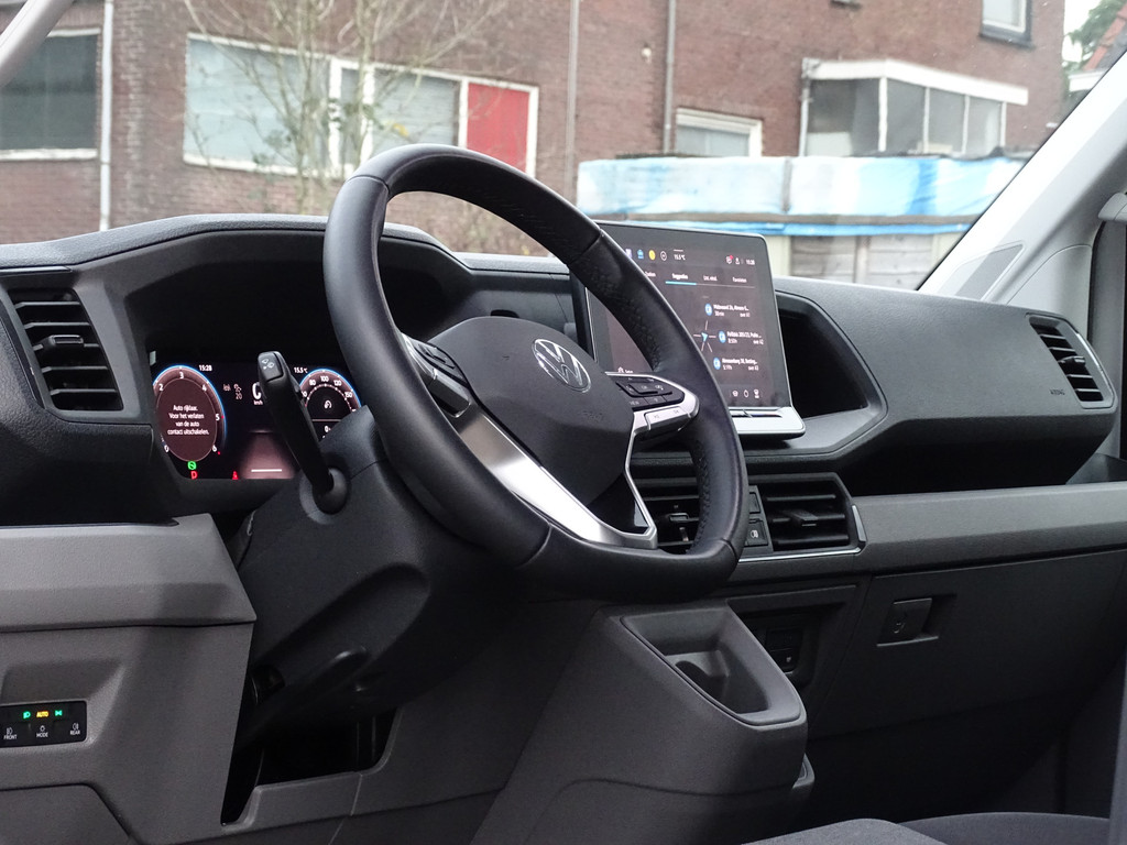 Volkswagen Crafter 2.0 TDI L3H3 Exclusive Highline 17