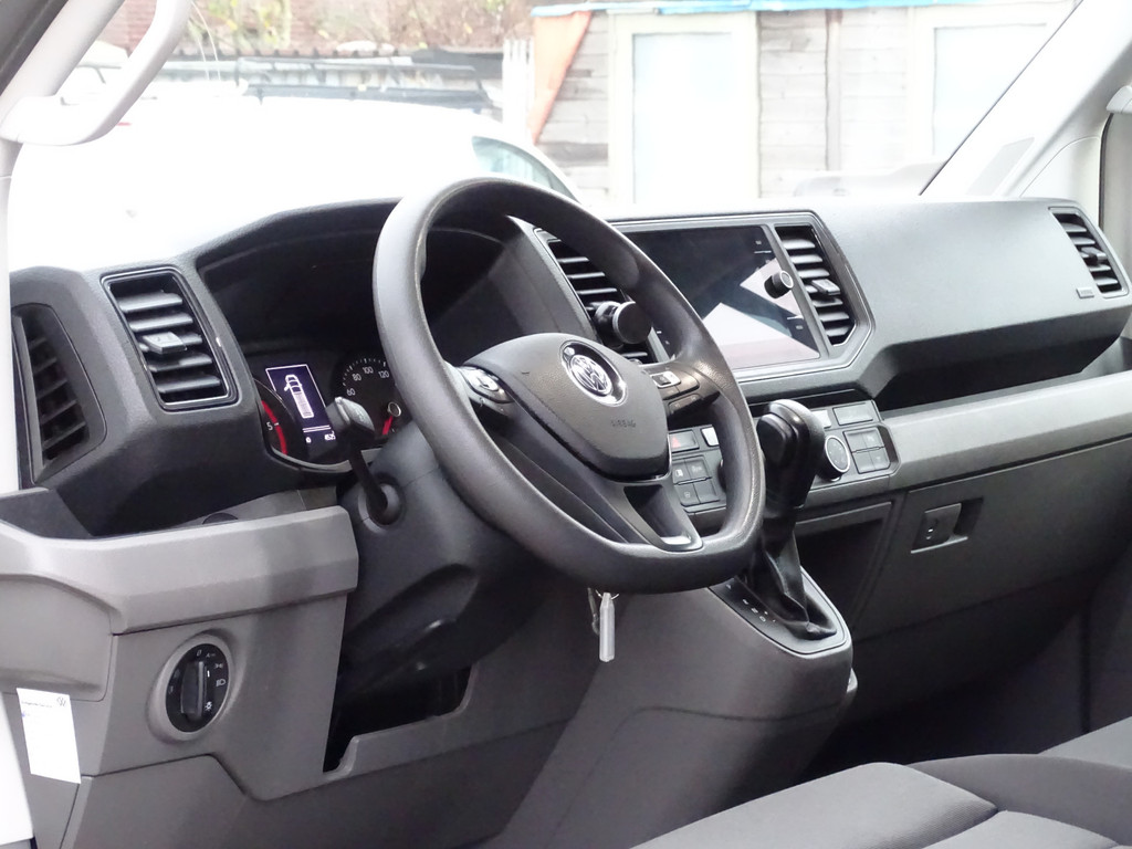 Volkswagen Crafter 2.0 TDI L3H3 Highline 13