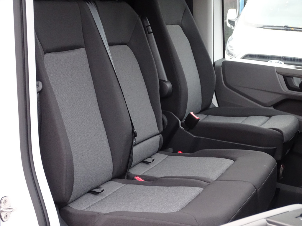 Volkswagen Crafter 2.0 TDI L3H3 Highline 15