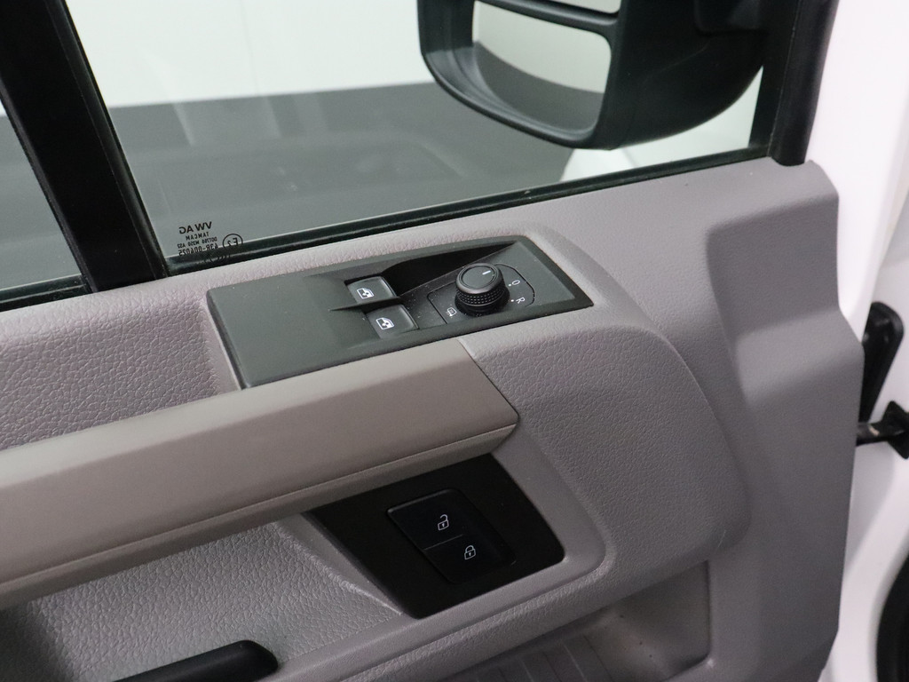 Volkswagen Crafter 2.0TDI L3H3 Highline | Airco | Cruise | Multimedia | Betimmering 8