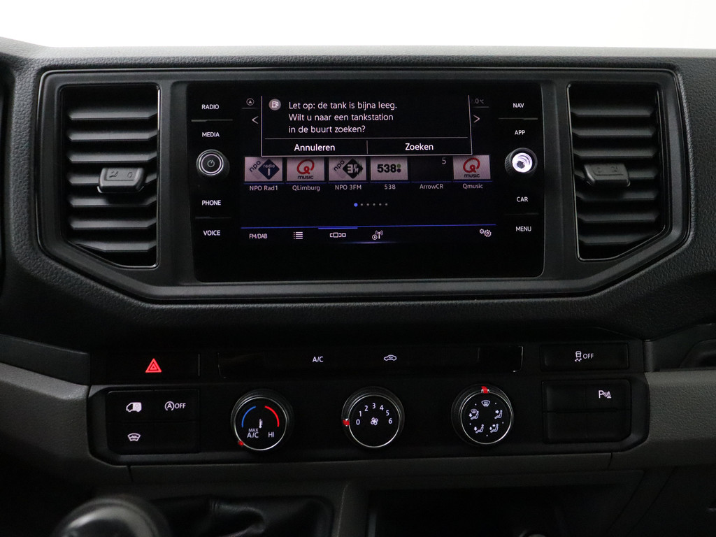 Volkswagen Crafter 2.0TDI L3H3 Highline | Trekhaak | Navigatie | Airco | Cruise | Parkpilot | Betimmering 17