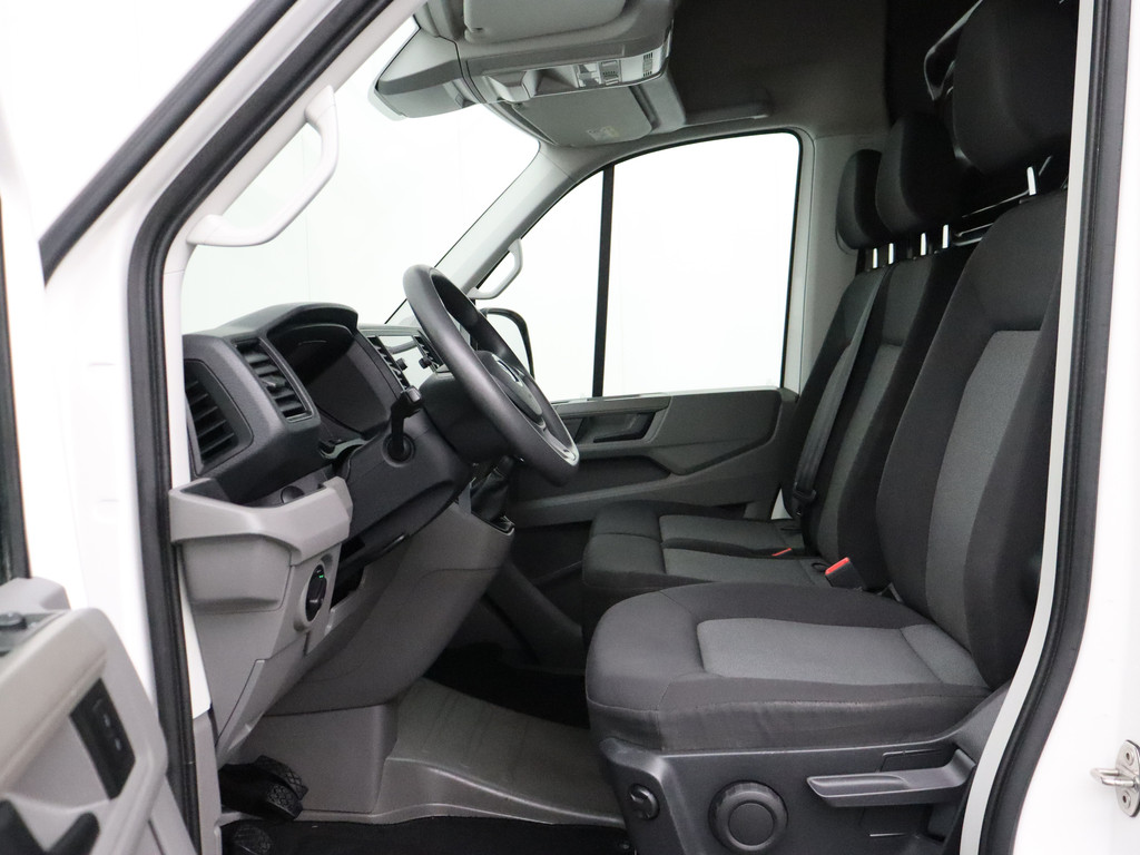 Volkswagen Crafter 2.0TDI L3H3 Highline | Trekhaak | Navigatie | Airco | Cruise | Parkpilot | Betimmering 20