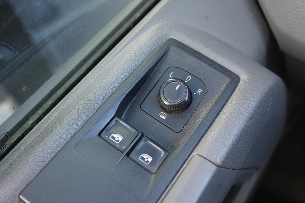 Volkswagen Crafter 2.0 TDI L3 Openlaadbak EURO 6 - Airco - Cruise - Camera - ⬠16.950,- Excl. 12