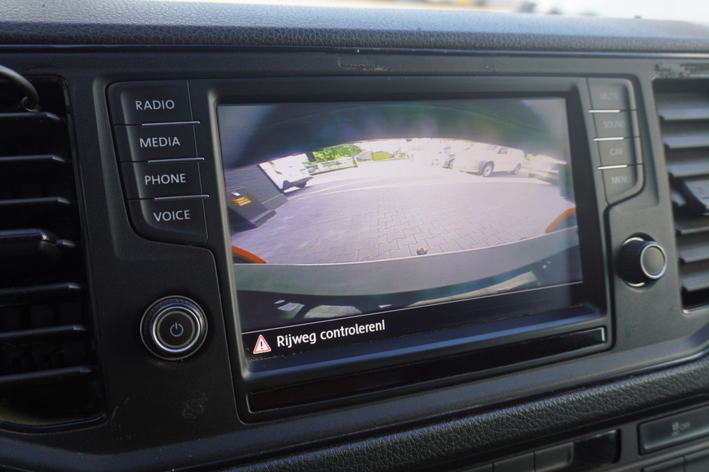 Volkswagen Crafter 2.0 TDI L3 Openlaadbak EURO 6 - Airco - Cruise - Camera - ⬠16.950,- Excl. 7