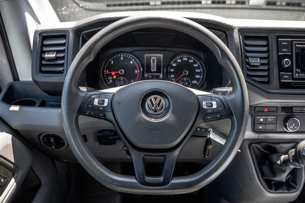 Volkswagen Crafter 2.0 TDI L4H3 140PK | Cruise | 360° camera | Carplay | PDC | Imperiaal | Trekhaak 15