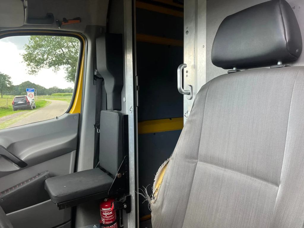Volkswagen Crafter 2.0 TDI MAXI XXL 12