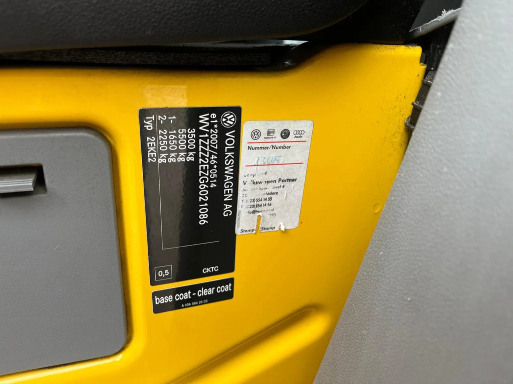 Volkswagen Crafter 2.0 TDI MAXI XXL 8