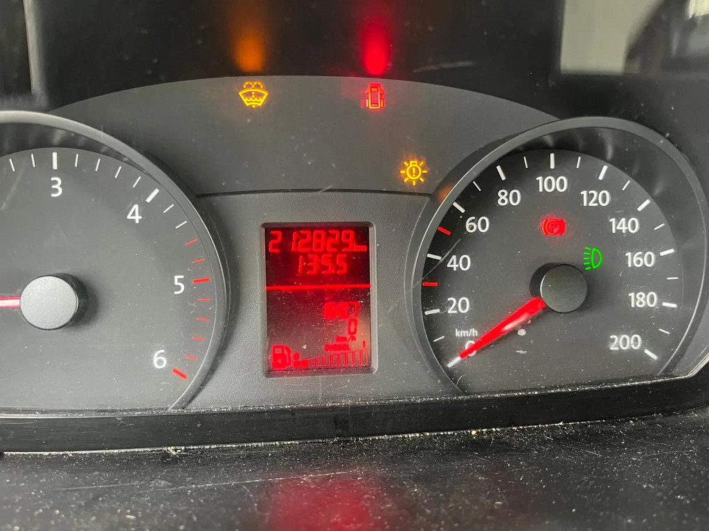 Volkswagen Crafter 2.0 TDI MAXI XXL 9