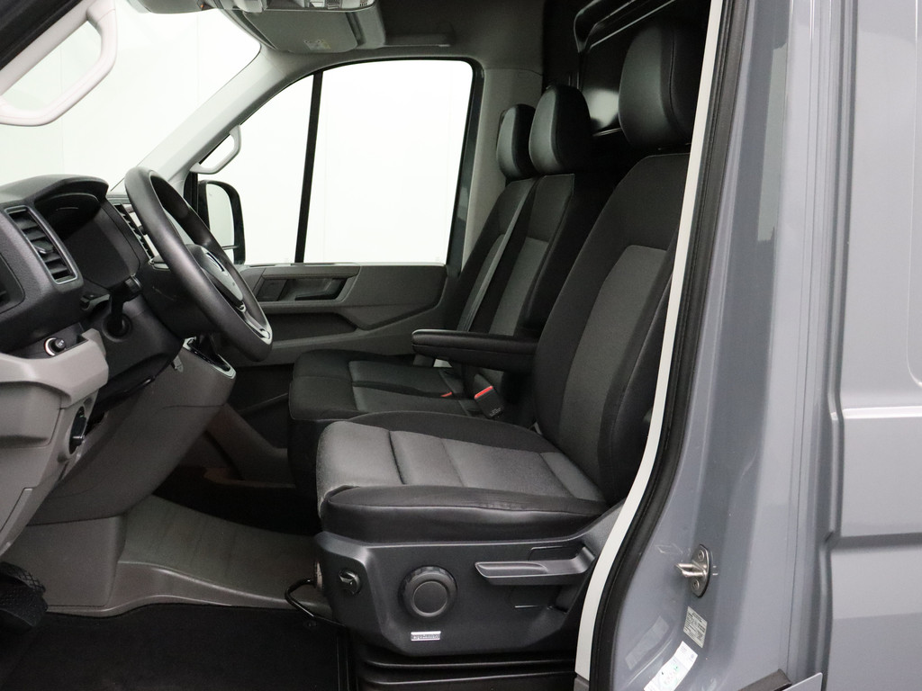 Volkswagen Crafter 2.0TDi 140PK DSG Automaat L3H2 | Led Adaptive Cruise | Standverwarming | Leder | 3-Persoons | Betimmering | Trekhaak 19