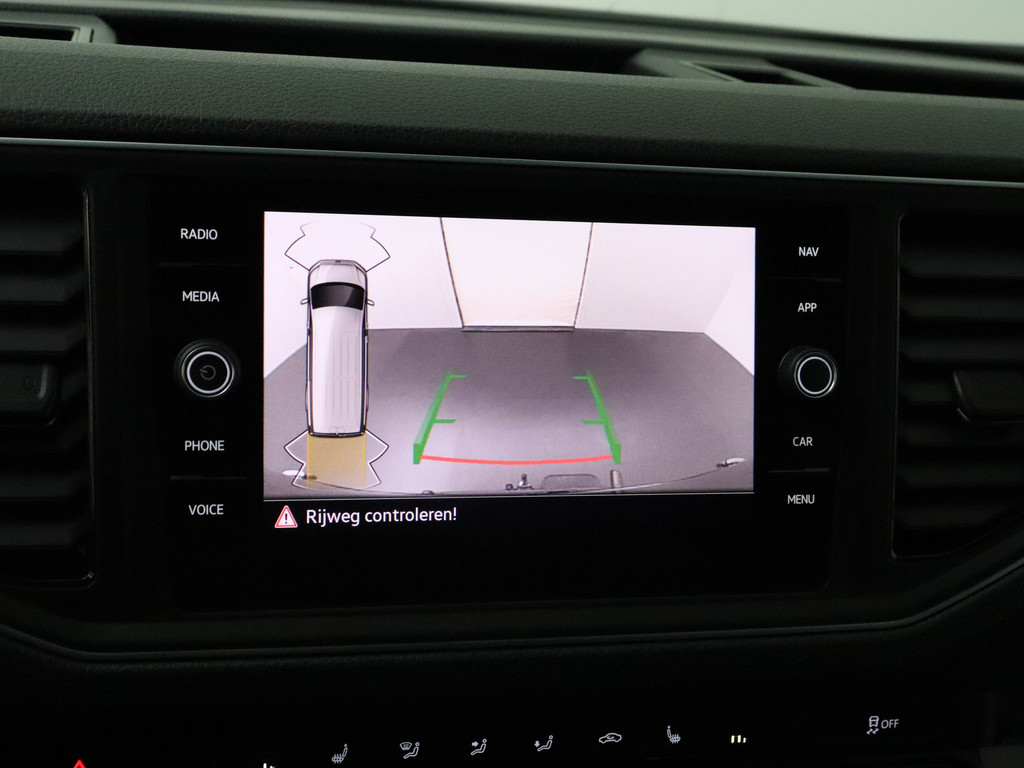 Volkswagen Crafter 2.0TDi 177PK DSG Automaat L3H3 | Led | Multimedia | Camera | Airco | Trekhaak | 3-Persoons 17
