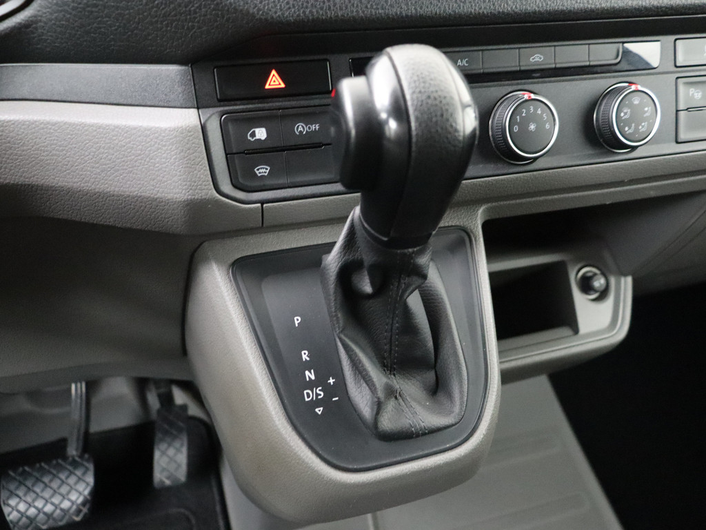 Volkswagen Crafter 2.0TDi 177PK DSG Automaat L4H3 Maxi | Led | Trekhaak 3000KG ! | Airco | Camera | Cruise | Betimmering | 3-Persoons 15