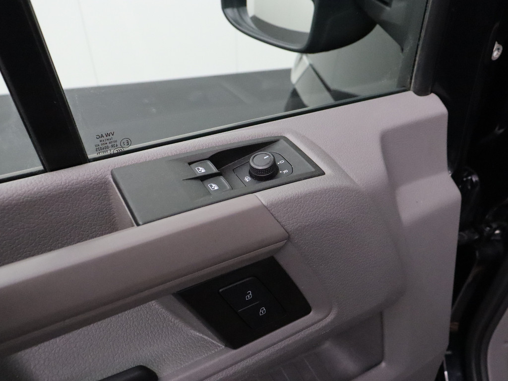 Volkswagen Crafter 2.0TDi 177PK Tijhof Oprijwagen | 3500Kg Trekhaak | Navigatie | Airco | Cruise 8