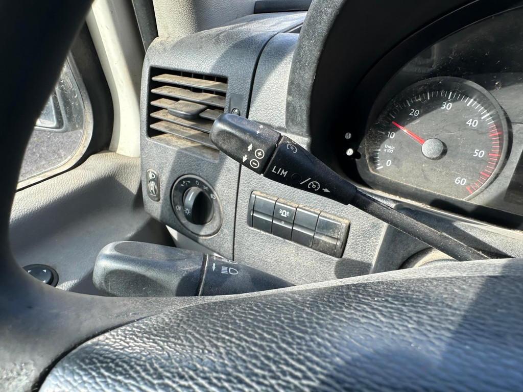 Volkswagen Crafter 2.5TDi,E5,80kw/109pk,AIRCO,L2/H2 16