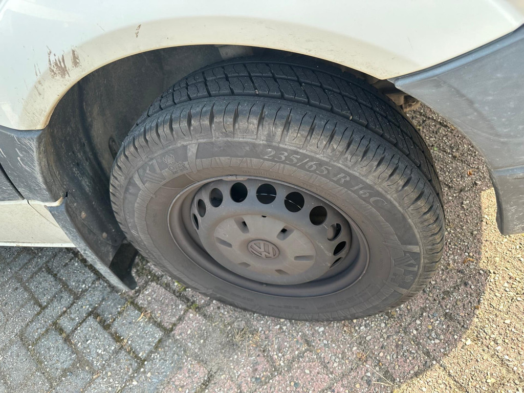 Volkswagen Crafter 2.5TDi,E5,80kw/109pk,AIRCO,L2/H2 18