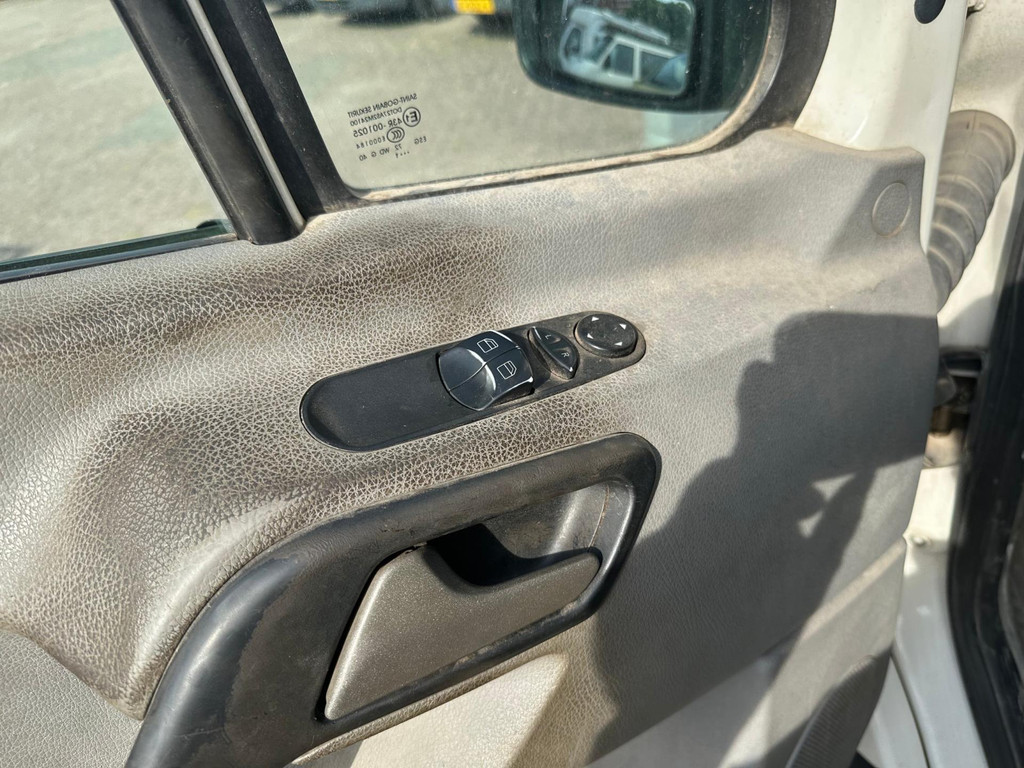 Volkswagen Crafter 2.5TDi,E5,80kw/109pk,AIRCO,L2/H2 9