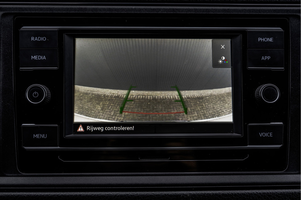 Volkswagen Crafter 30 TDI | L3H2 | Camera | CarPlay | Mirrorlink | Cruise | Airco | Euro 6 11