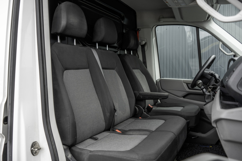 Volkswagen Crafter 30 TDI | L3H2 | Camera | CarPlay | Mirrorlink | Cruise | Airco | Euro 6 14