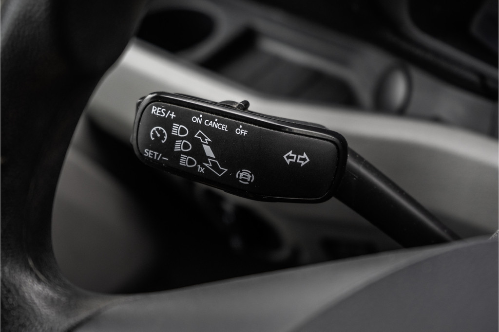 Volkswagen Crafter 30 TDI | L3H2 | Camera | CarPlay | Mirrorlink | Cruise | Airco | Euro 6 18