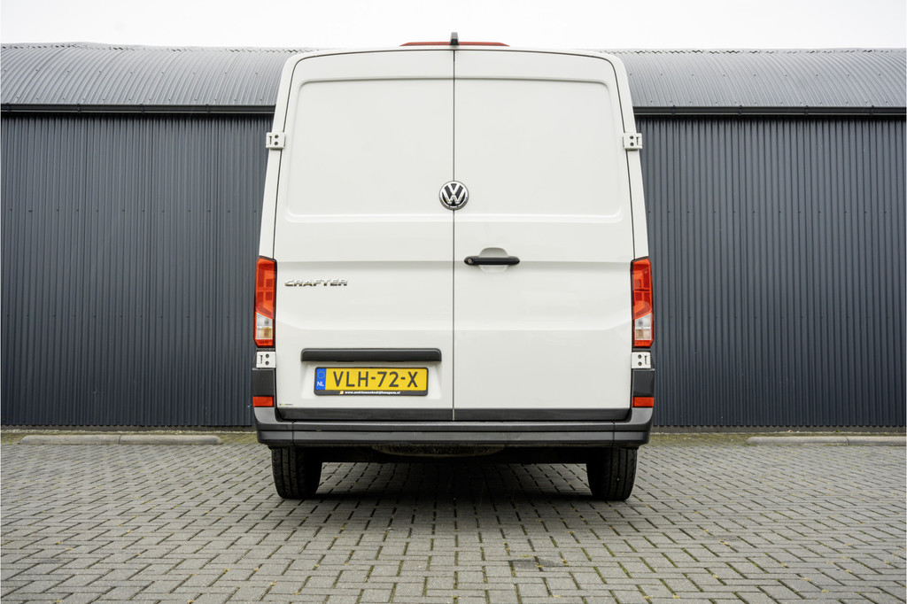 Volkswagen Crafter 30 TDI | L3H2 | Camera | CarPlay | Mirrorlink | Cruise | Airco | Euro 6 8