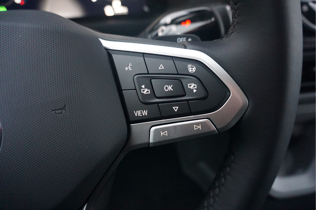 Volkswagen Crafter 35 177PK L3H2 AUT Facelift BPM VRIJ!! 13 Navi, Cam, Gev. Stoel, Alarm, LED!! NR. 425 17