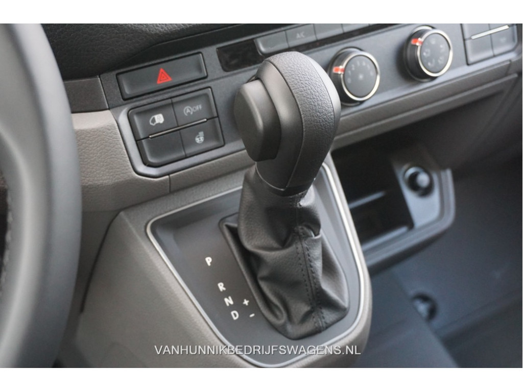 Volkswagen Crafter 35 177PK L3H3 AUT BPM VRIJ!! Airco, Navi, Camera, Gev. Stoel, Alarm, LED!! NR. 936 14