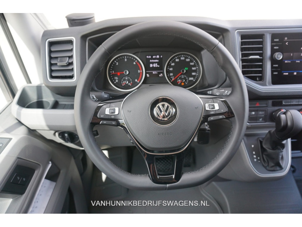 Volkswagen Crafter 35 177PK L3H3 AUT BPM VRIJ!! Airco, Navi, Camera, Gev. Stoel, Alarm, LED!! NR. 968 10