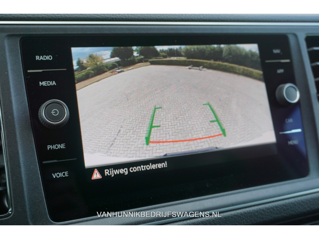 Volkswagen Crafter 35 177PK L3H3 AUT BPM VRIJ!! Airco, Navi, Camera, Gev. Stoel, Alarm, LED!! NR. 968 14