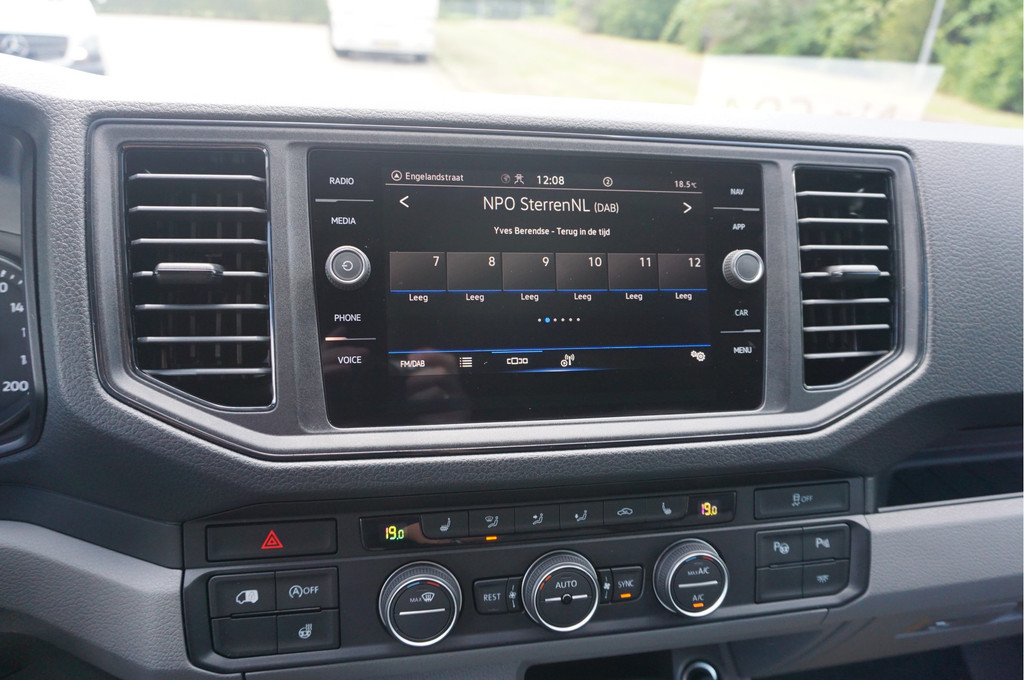 Volkswagen Crafter 35 177PK L3H3 AUT BPM VRIJ!! Navi, Cam, ACC, LED!! NR. 233 11