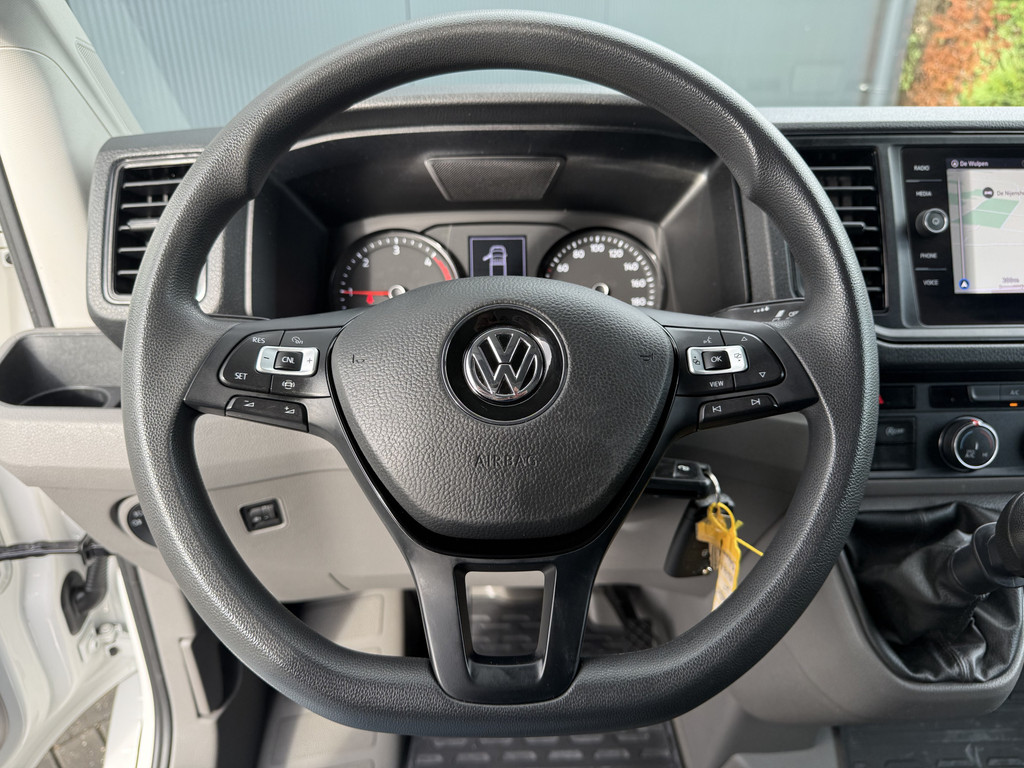 Volkswagen Crafter 35 2.0 TDI 140 PK HIGHLINE / BAKWAGEN / DHOLLANDIA LAADKLEP / 3-ZITS / ZIJDEUR / AIRCO / CRUISE 11