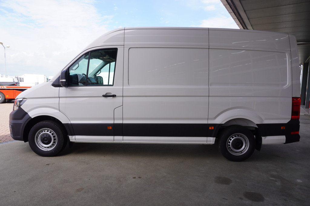 Volkswagen Crafter 35 2.0 TDI 140PK L3H3 Achterwiel Aandrijving Nr. V149 | Airco | Cruise | Apple CP & Android Auto | Trekhaak 3.000KG 8