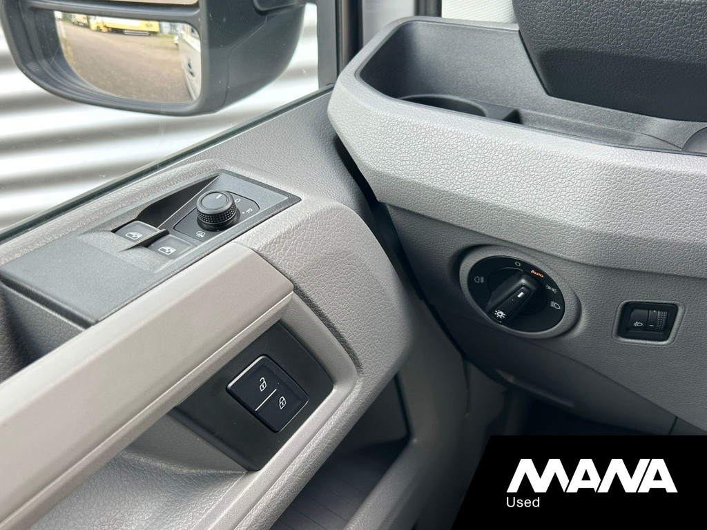 Volkswagen Crafter 35 2.0TDI 140PK L3H3 Automaat Carplay Sensoren Airco Cruise 11