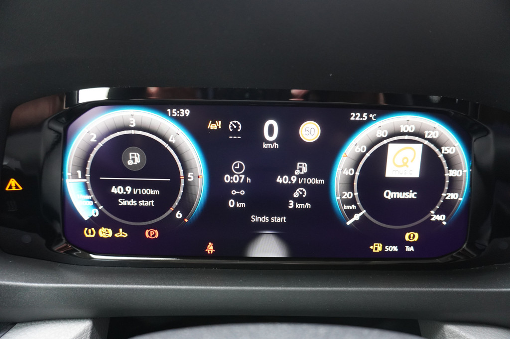 Volkswagen Crafter 35 2.0 TDI 140PK L3H3 Trendline 35 2.0 TDI 140PK L3H3 Trendline, Modeljaar 2025, App Connect, Trekhaak 11