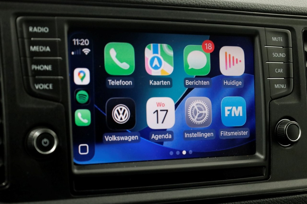 Volkswagen Crafter 35 2.0 TDI 140pk E6 RWD L3H3 (L2H2) Airco/Camera/Trekhaak 3500kg 08-2019 17