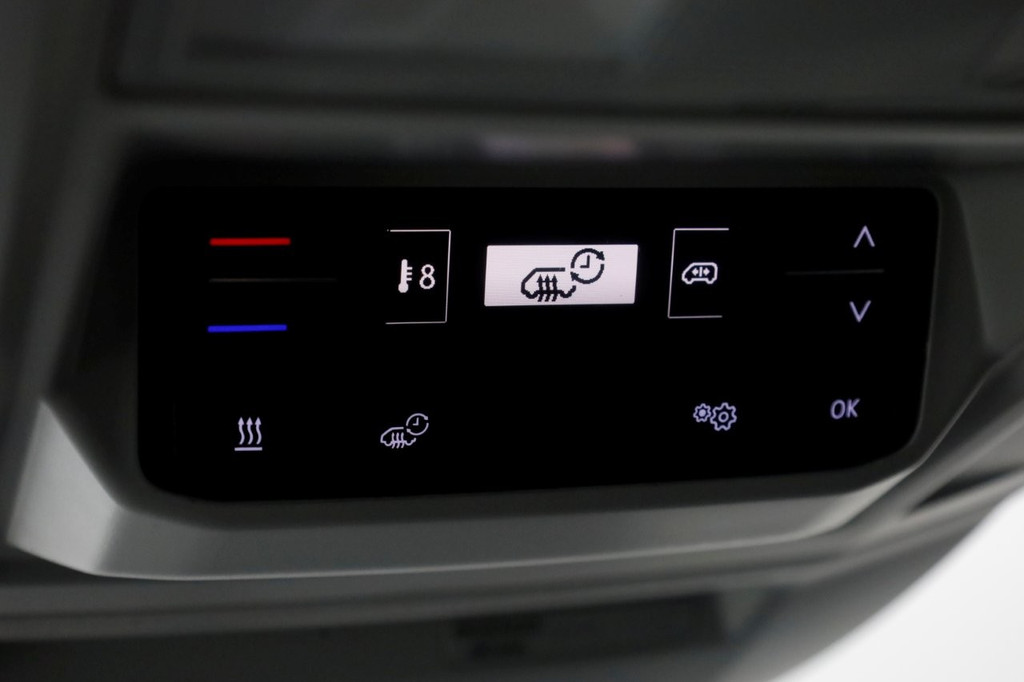 Volkswagen Crafter 35 2.0 TDI 140pk E6 RWD L3H3 (L2H2) Airco/Camera/Trekhaak 3500kg 08-2019 18