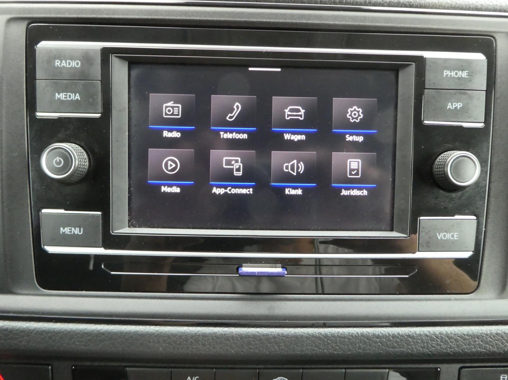 Volkswagen Crafter 35 2.0 TDI 140pk L3H2 ( L2H1 ) airco, camera ,trekhaak , 3 zits 10