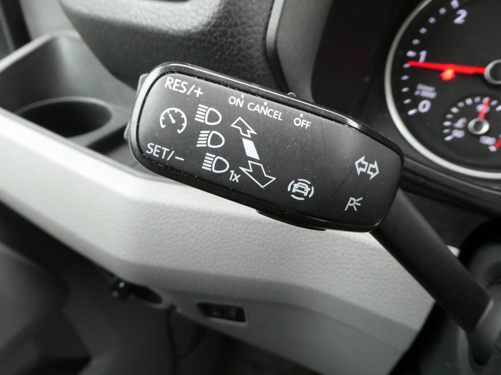 Volkswagen Crafter 35 2.0 TDI 140pk L3H2 ( L2H1 ) airco, camera ,trekhaak , 3 zits 13